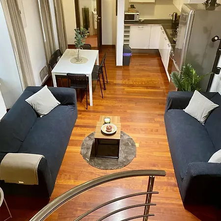 דירה Vera - Old Town, Ac, Balcony ברטיסלאבה