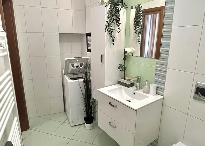 Vera - Old Town, Ac, Balcony Apartament